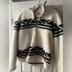 Zara fluffy sweater